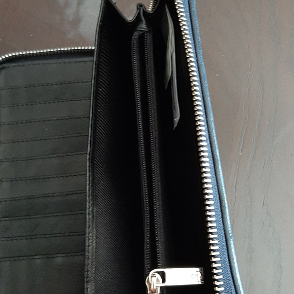 Black leather wallet - Picture 3 of 3